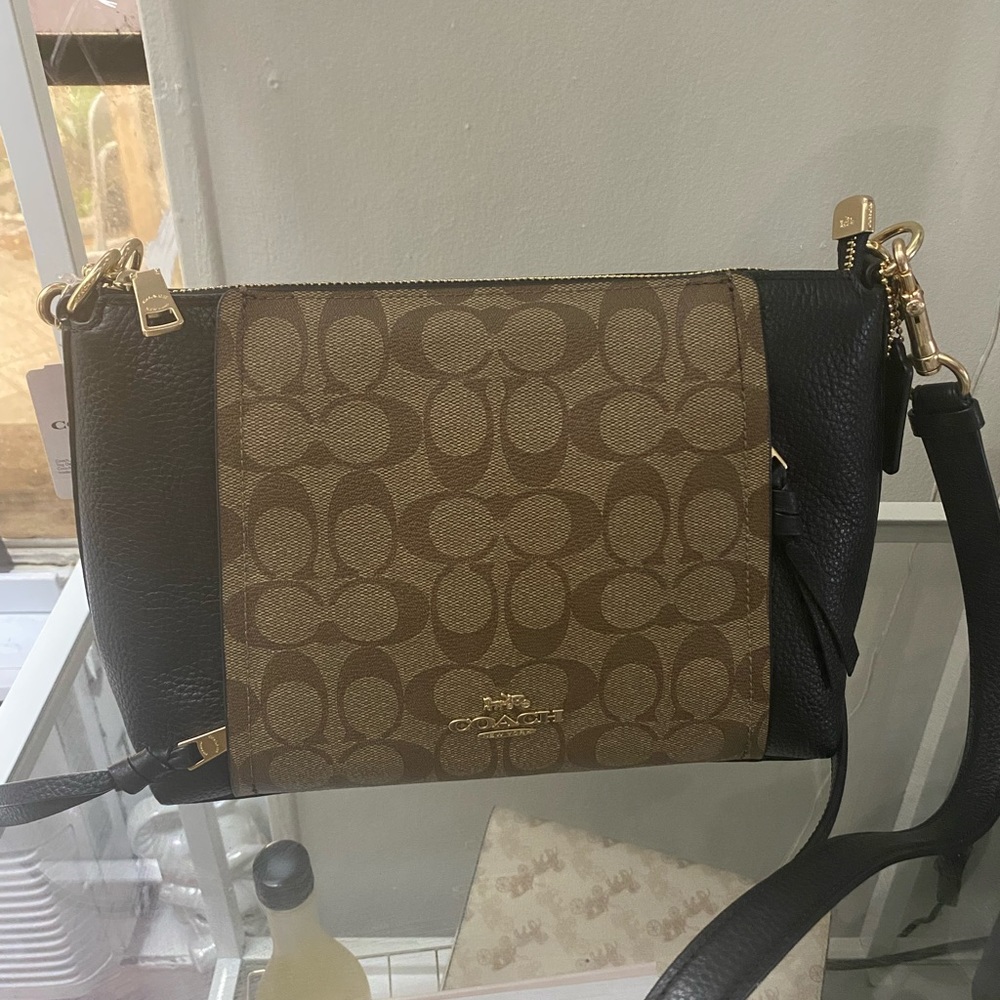 Small Marlon Shoulder in signature canvas